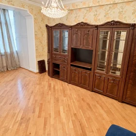 In Baku 160.0 m² apartment is for rent - Image 5