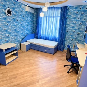 In Baku 160.0 m² apartment is for rent - Image 6