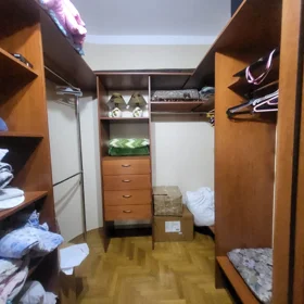 In Baku 170.0 m² apartment is for rent - Image 2