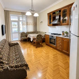 In Baku 170.0 m² apartment is for rent - Image 4
