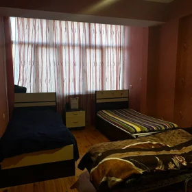 In Baku 70.0 m² apartment is for rent - Image 7