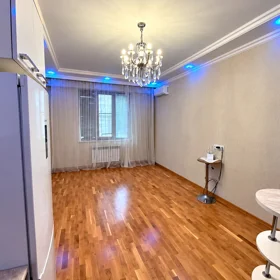 In Baku 53.0 m² apartment is for sale - Image 2
