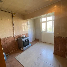 In Sabunçu rayonu 65.0 m² apartment is for sale - Image 2