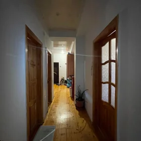 In Baku 95.0 m² apartment is for sale - Image 10