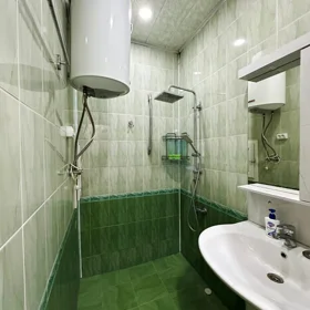 In Baku 65.0 m² apartment is for rent - Image 8