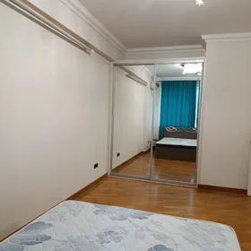 In Səbail rayonu 185.0 m² apartment is for rent - Image 2