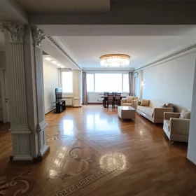 In Səbail rayonu 185.0 m² apartment is for rent - Image 4