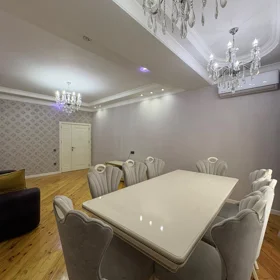 In Baku 120.0 m² apartment is for rent - Image 4