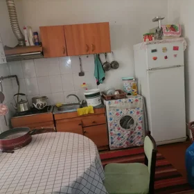 In Baku 55.0 m² house with 2.0 rooms is for rent - Image 4