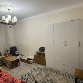 In Baku 80.0 m² apartment is for sale - Image 5
