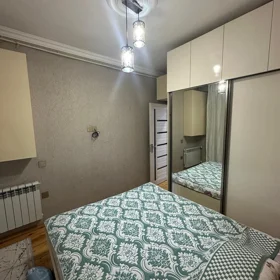 In Baku 70.0 m² apartment is for rent - Image 6