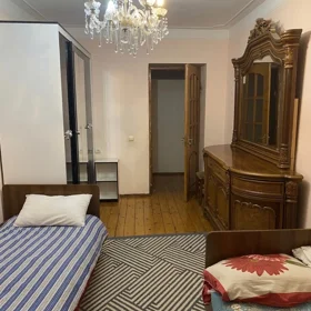 In Baku 70.0 m² apartment is for sale - Image 5