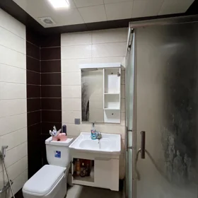 In Baku 65.0 m² apartment is for sale - Image 5