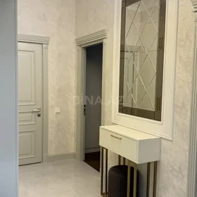 In Baku 80.0 m² apartment is for rent - Image 2
