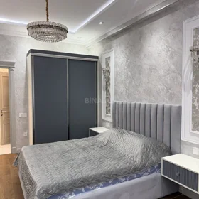 In Baku 80.0 m² apartment is for rent - Image 3
