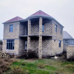In Bilasuvar 200.0 m² house with 5.0 rooms is for sale - Image 2