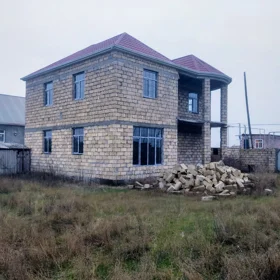 In Bilasuvar 200.0 m² house with 5.0 rooms is for sale - Image 4