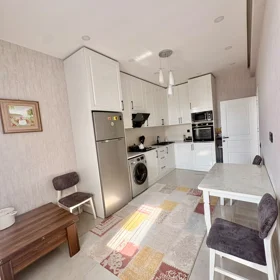 In Khirdalan 108.0 m² apartment is for sale - Image 8