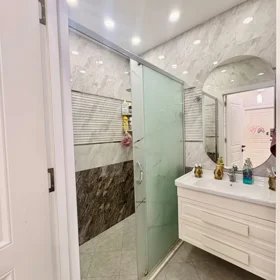 In Khirdalan 108.0 m² apartment is for sale - Image 10