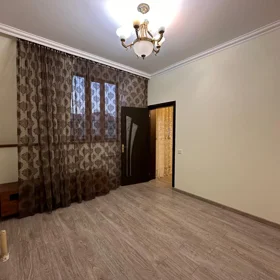 In Baku 70.0 m² apartment is for rent - Image 8