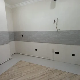 In Baku 80.0 m² apartment is for sale - Image 2