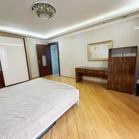 In Baku 120.0 m² apartment is for rent - Image 7