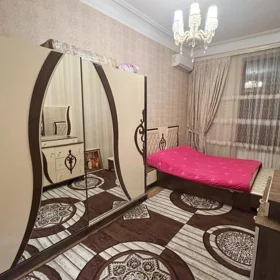 In Baku 140.0 m² apartment is for rent - Image 6
