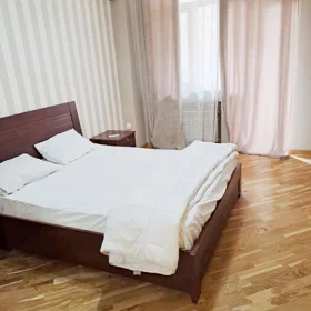 In Baku 65.0 m² apartment is for rent - Image 5