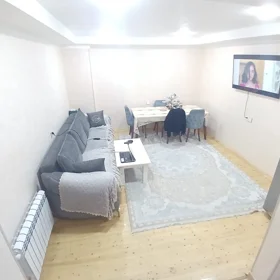 In Baku 70.0 m² apartment is for rent - Image 5