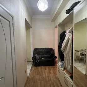 In Baku 80.0 m² apartment is for rent - Image 8