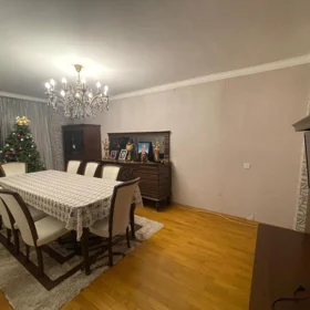 In Baku 103.0 m² apartment is for sale - Image 4