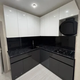 In Baku 110.0 m² apartment is for sale - Image 5