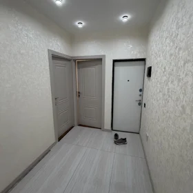 In Baku 110.0 m² apartment is for sale - Image 7