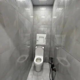 In Baku 110.0 m² apartment is for sale - Image 9
