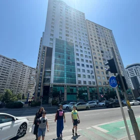 In Baku 95.0 m² apartment is for sale - Image 2