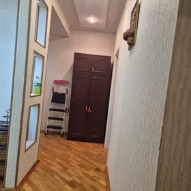 In Baku 70.0 m² apartment is for rent - Image 2