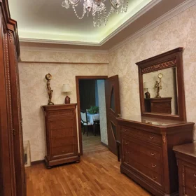 In Baku 210.0 m² apartment is for rent - Image 6