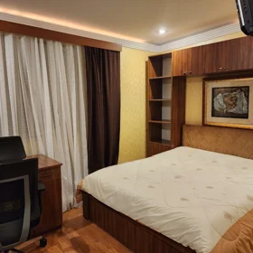 In Baku 210.0 m² apartment is for rent - Image 7