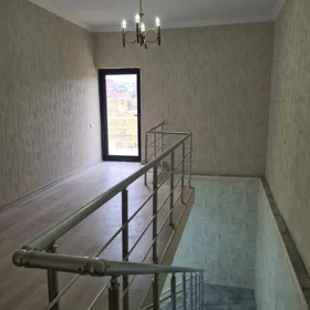 In nan 140.0 m² house with 4.0 rooms is for sale - Image 10