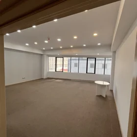 In Baku 245.0 m² office is for rent - Image 4