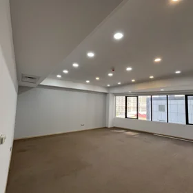 In Baku 245.0 m² office is for rent - Image 8