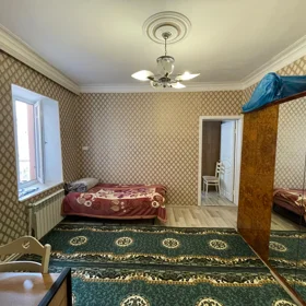 In Suraxanı rayonu 100.0 m² house with 4.0 rooms is for sale - Image 4