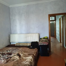 In Baku 70.0 m² apartment is for rent - Image 5