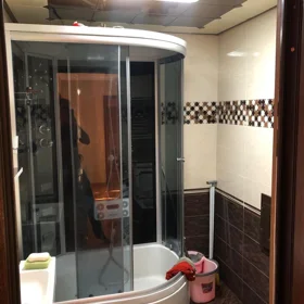 In Baku 80.0 m² apartment is for rent - Image 2