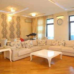 In Xətai rayonu 270.0 m² apartment is for rent - Image 4