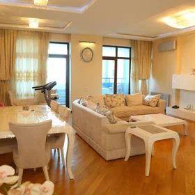 In Xətai rayonu 270.0 m² apartment is for rent - Image 5
