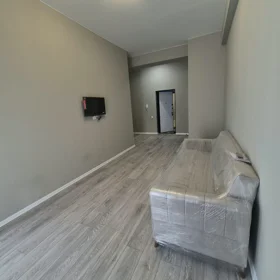 In Baku 70.0 m² apartment is for rent - Image 3