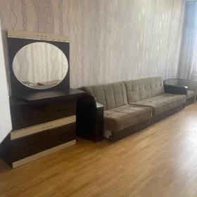 In Baku 70.0 m² apartment is for sale - Image 4