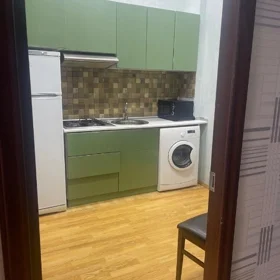 In Baku 70.0 m² apartment is for sale - Image 7