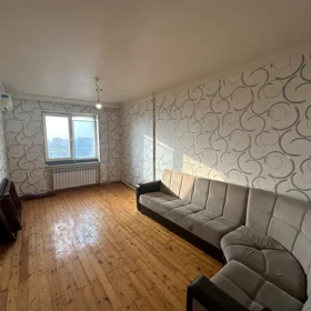 In Baku 68.0 m² apartment is for sale - Image 3